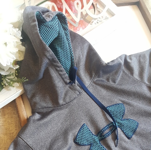 Under Armour hoodie - Picture 3 of 3
